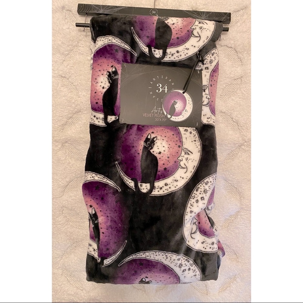 Luna Black Cat Crescent Moon Plush Throw Blanket